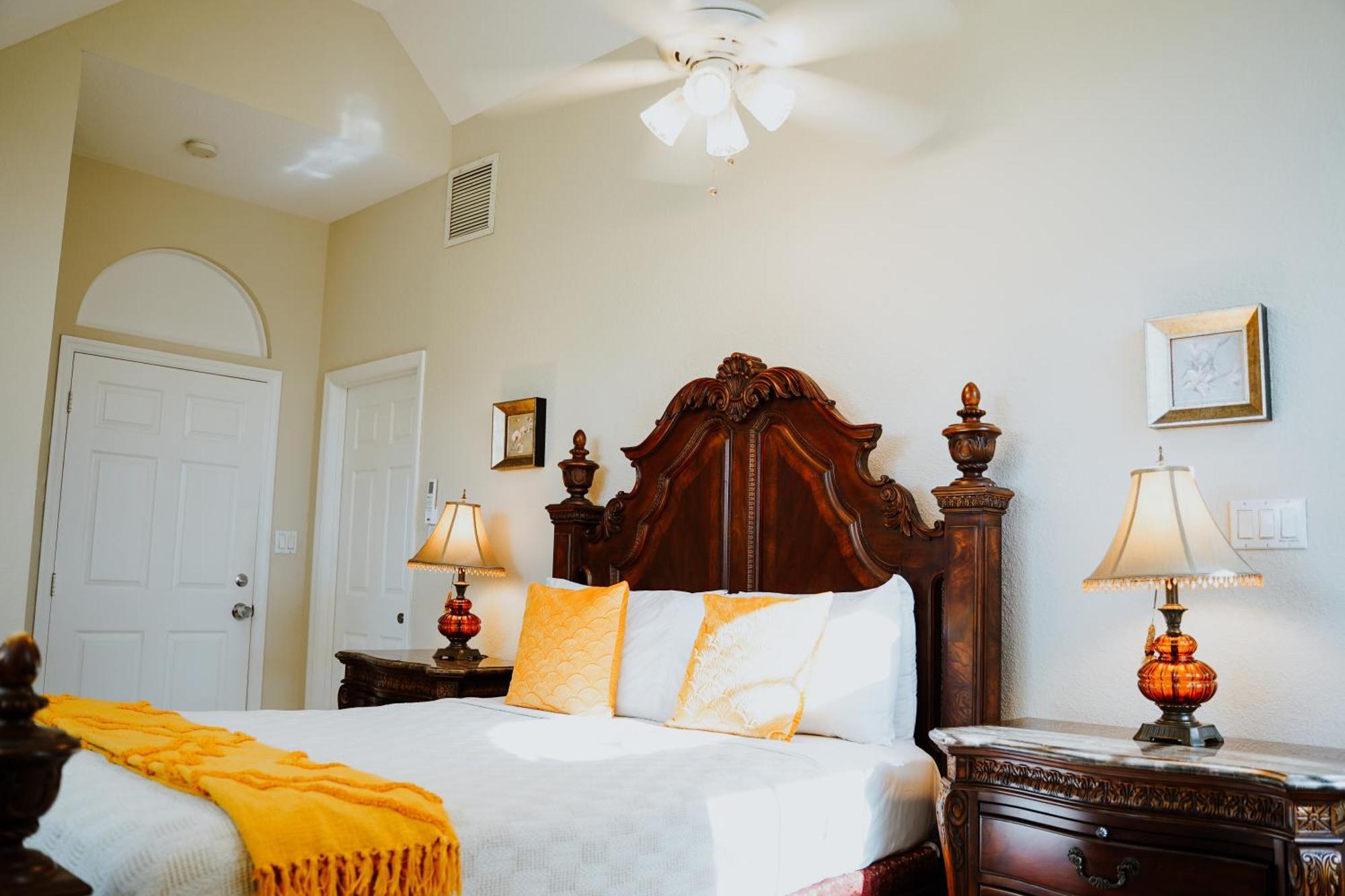 Shangri-La Boutique Bed & Breakfast West Bay Eksteriør billede