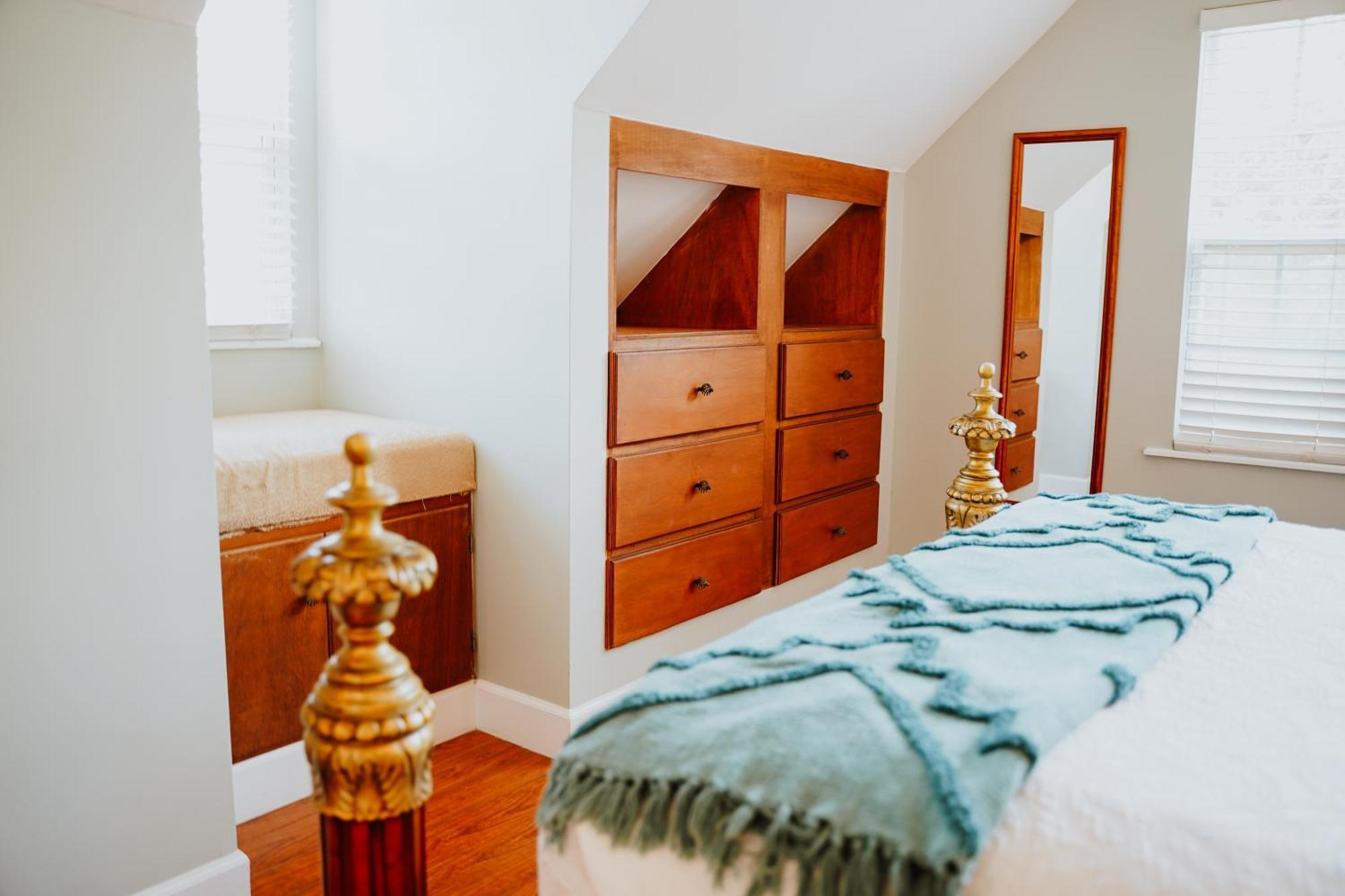 Shangri-La Boutique Bed & Breakfast West Bay Værelse billede